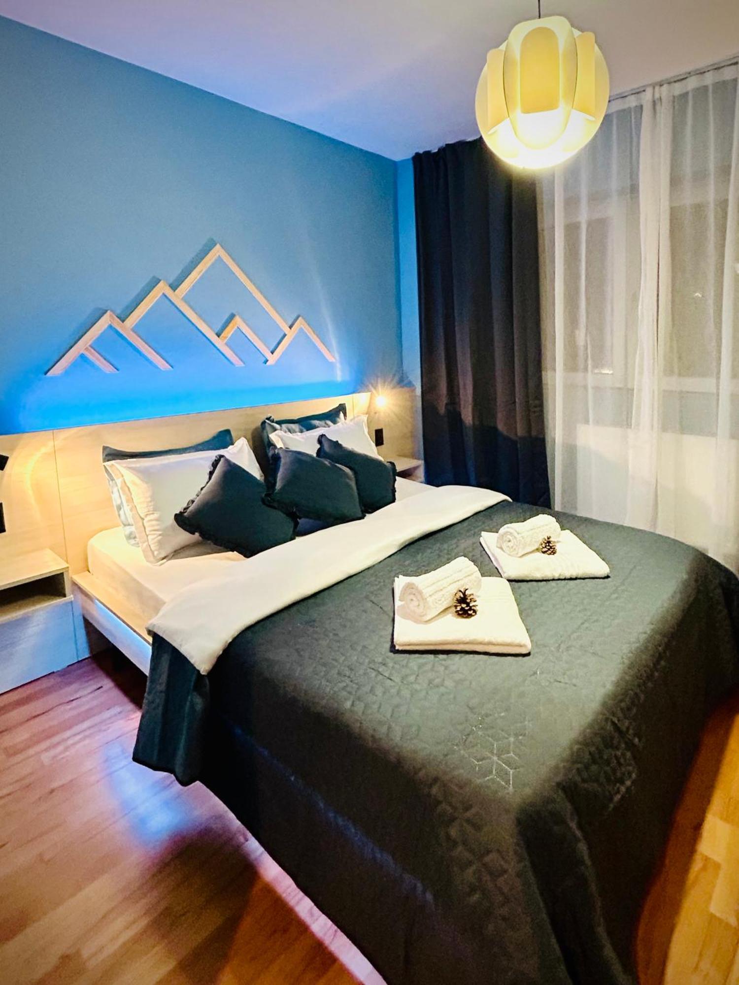 Blue Mountain Residence Brasov Bagian luar foto