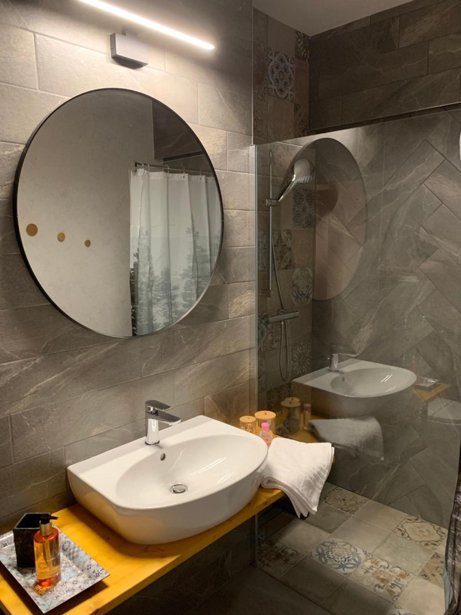 Blue Mountain Residence Brasov Bagian luar foto